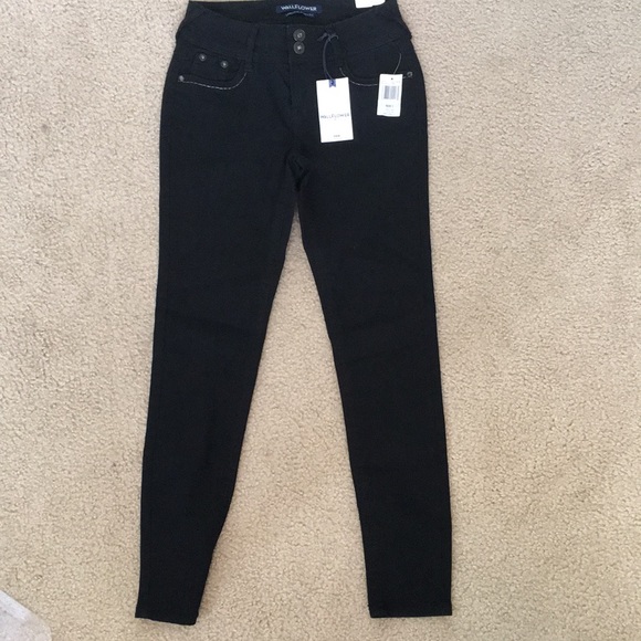 Wallflower Denim - Wallflower black women’s jeans Sz 1 NWT